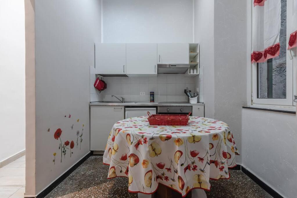 Appartamento Croce Bianca Prua - Affitti Brevi Italia Genova Esterno foto